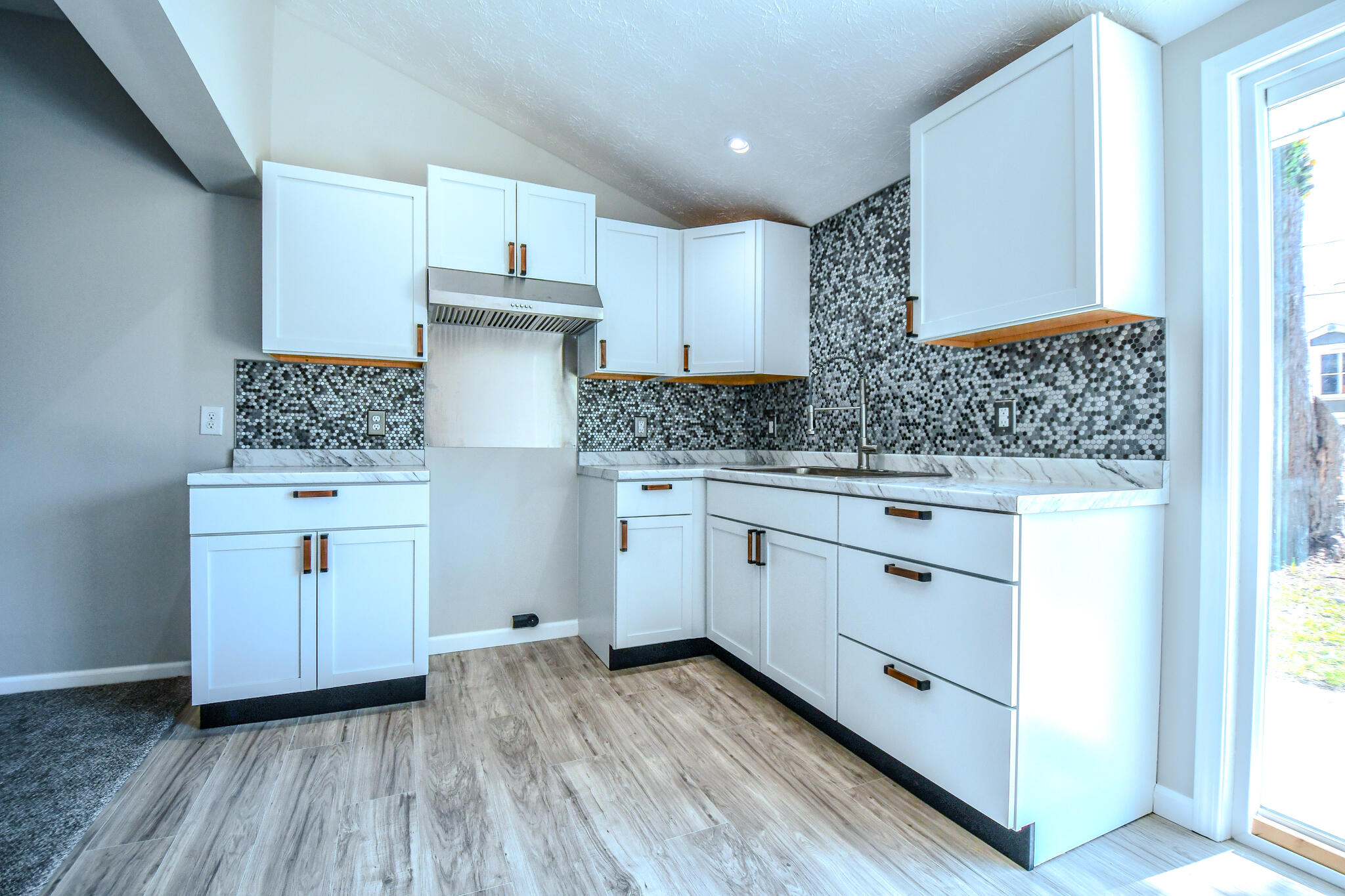 15 Tulip Road, Medway, Ohio 45341