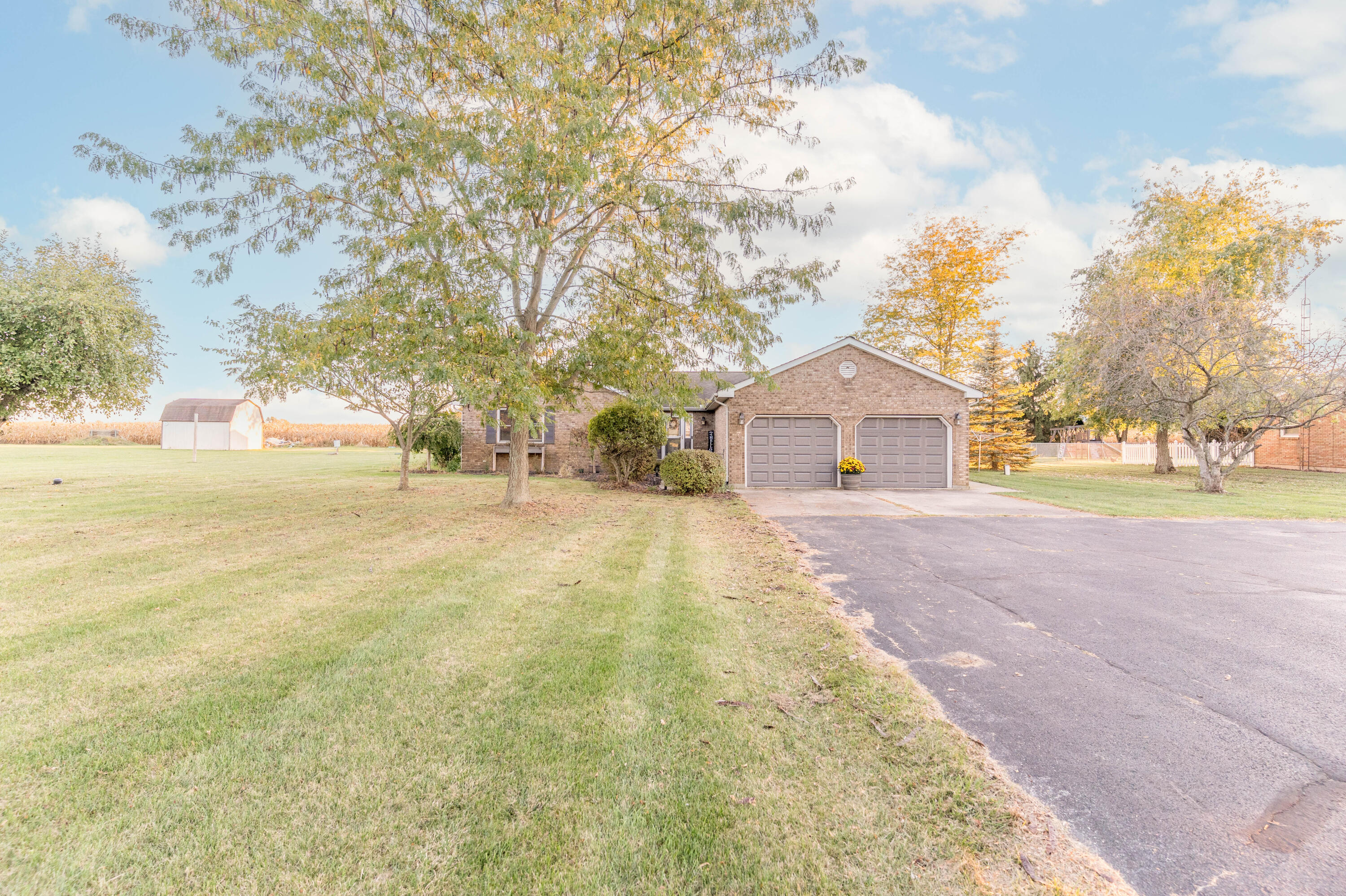 17188 Sharp Road, Sidney, Ohio 45365