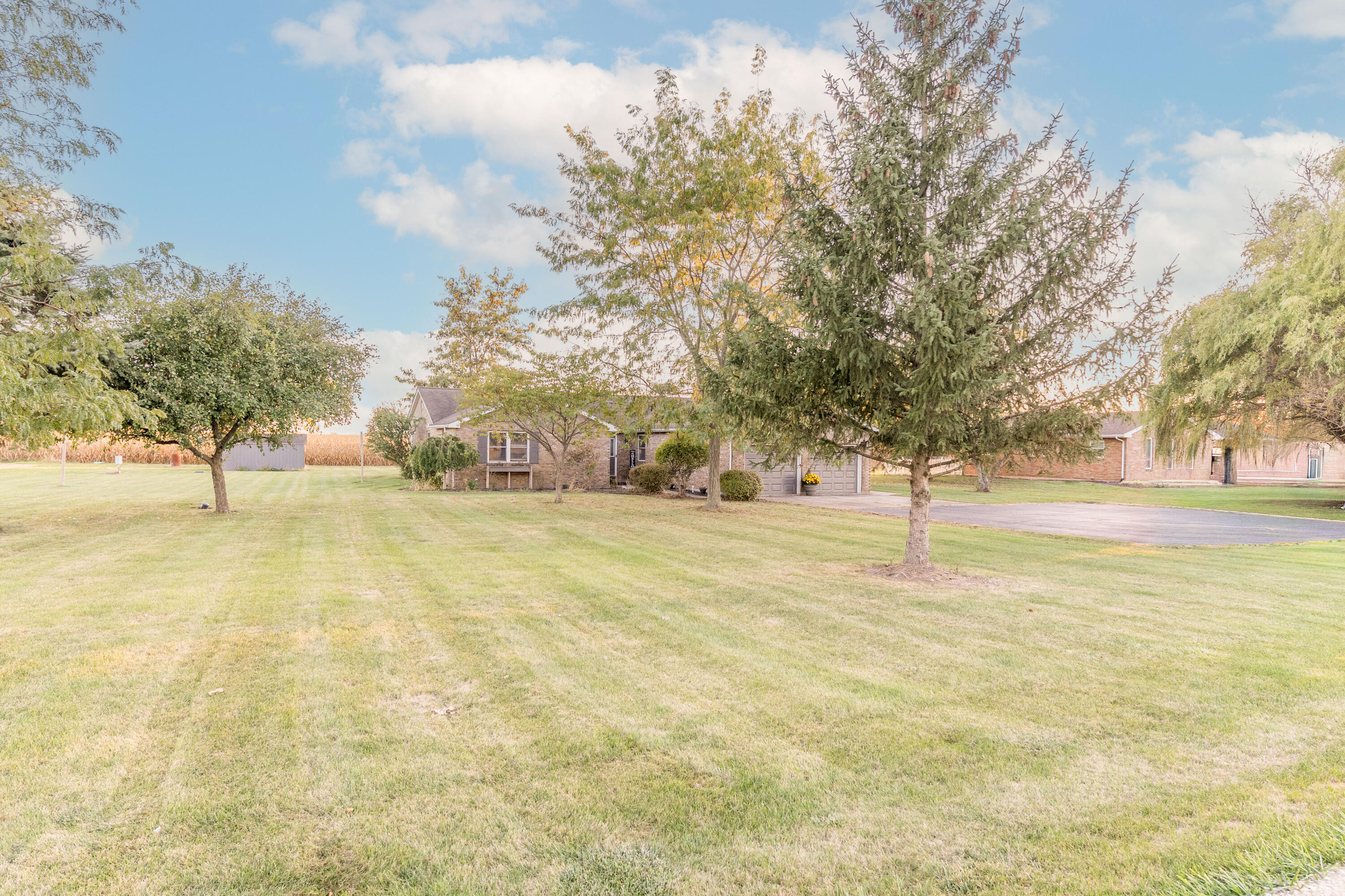 17188 Sharp Road, Sidney, Ohio 45365