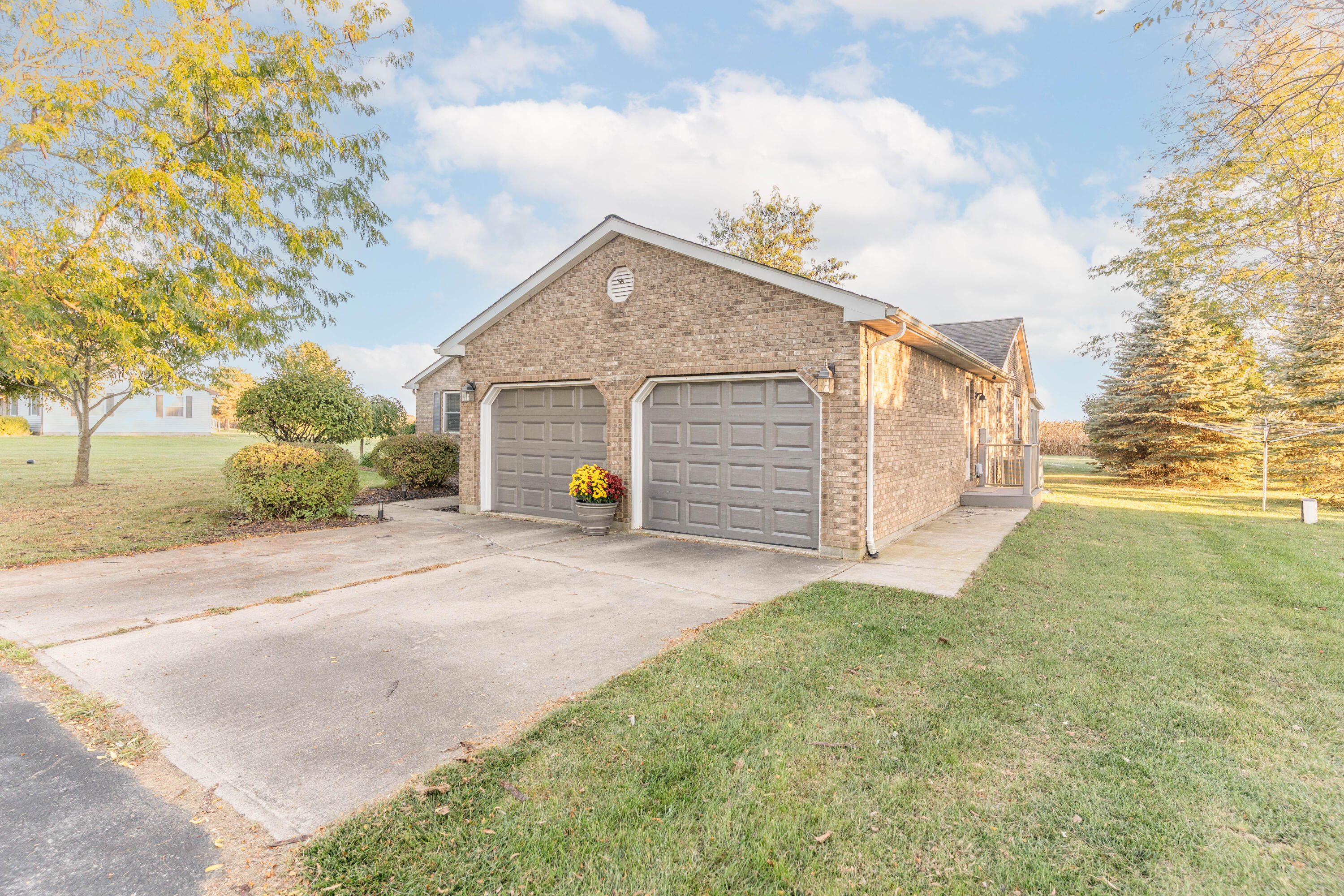 17188 Sharp Road, Sidney, Ohio 45365