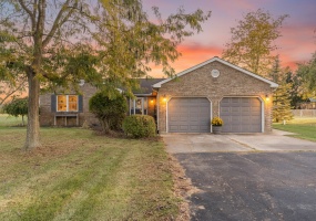 17188 Sharp Road, Sidney, Ohio 45365, 3 Bedrooms Bedrooms, ,2 BathroomsBathrooms,Residential,For Sale,Sharp,1041973