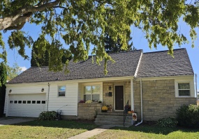 115 Pinehurst Street, Sidney, Ohio 45365, 4 Bedrooms Bedrooms, ,2 BathroomsBathrooms,Residential,For Sale,Pinehurst,1041979