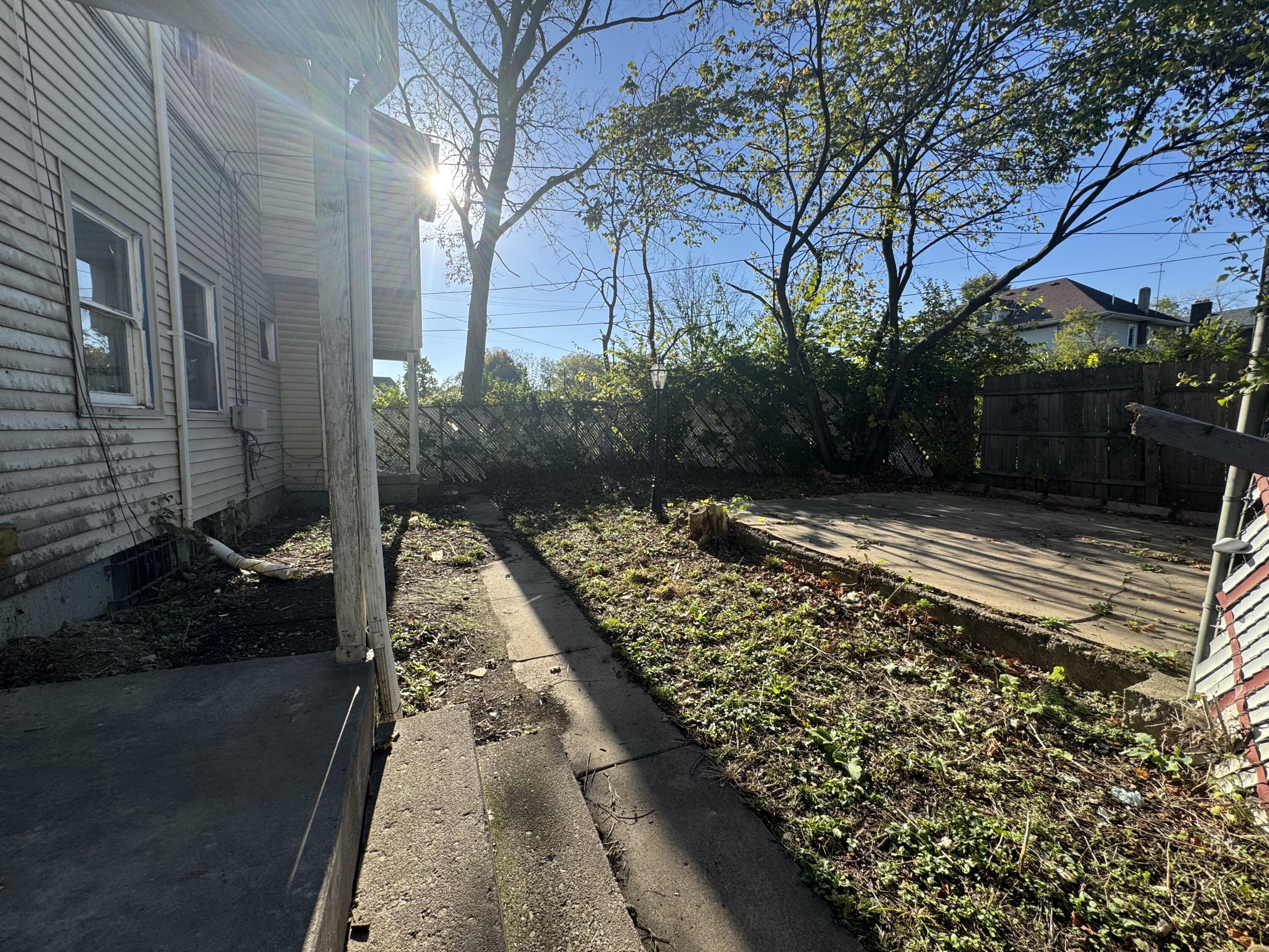 1011 Manhattan Avenue, Dayton, Ohio 45406