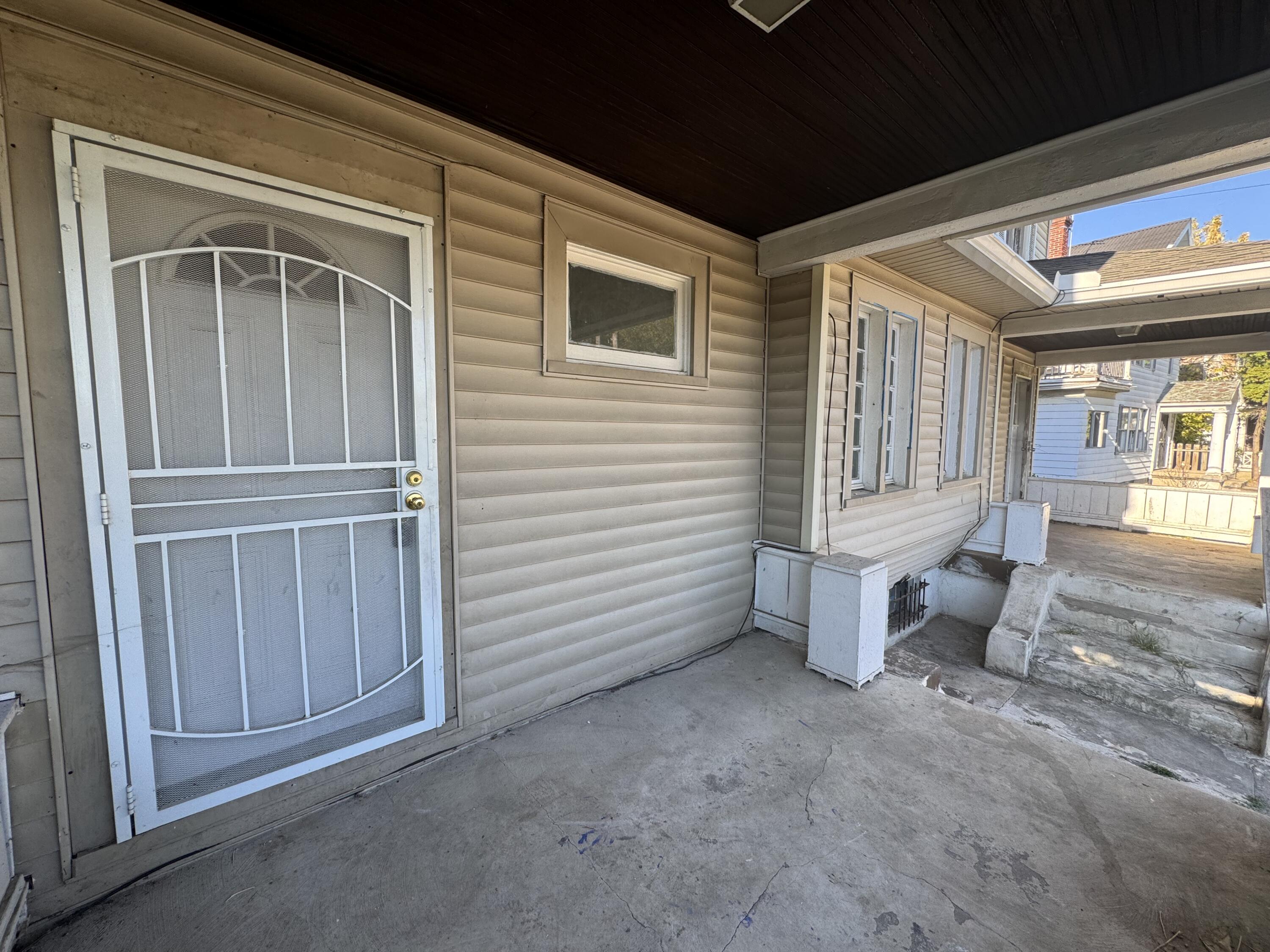 1011 Manhattan Avenue, Dayton, Ohio 45406