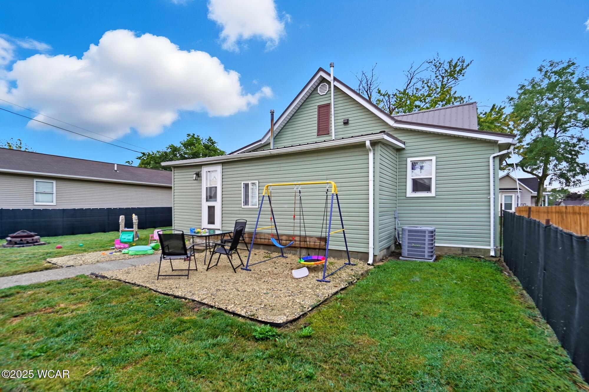 606 Hendricks Avenue, Saint Marys, Ohio