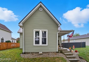 606 Hendricks Avenue, Saint Marys, Ohio, 2 Bedrooms Bedrooms, ,1 BathroomBathrooms,Residential,For Sale,Hendricks,308478