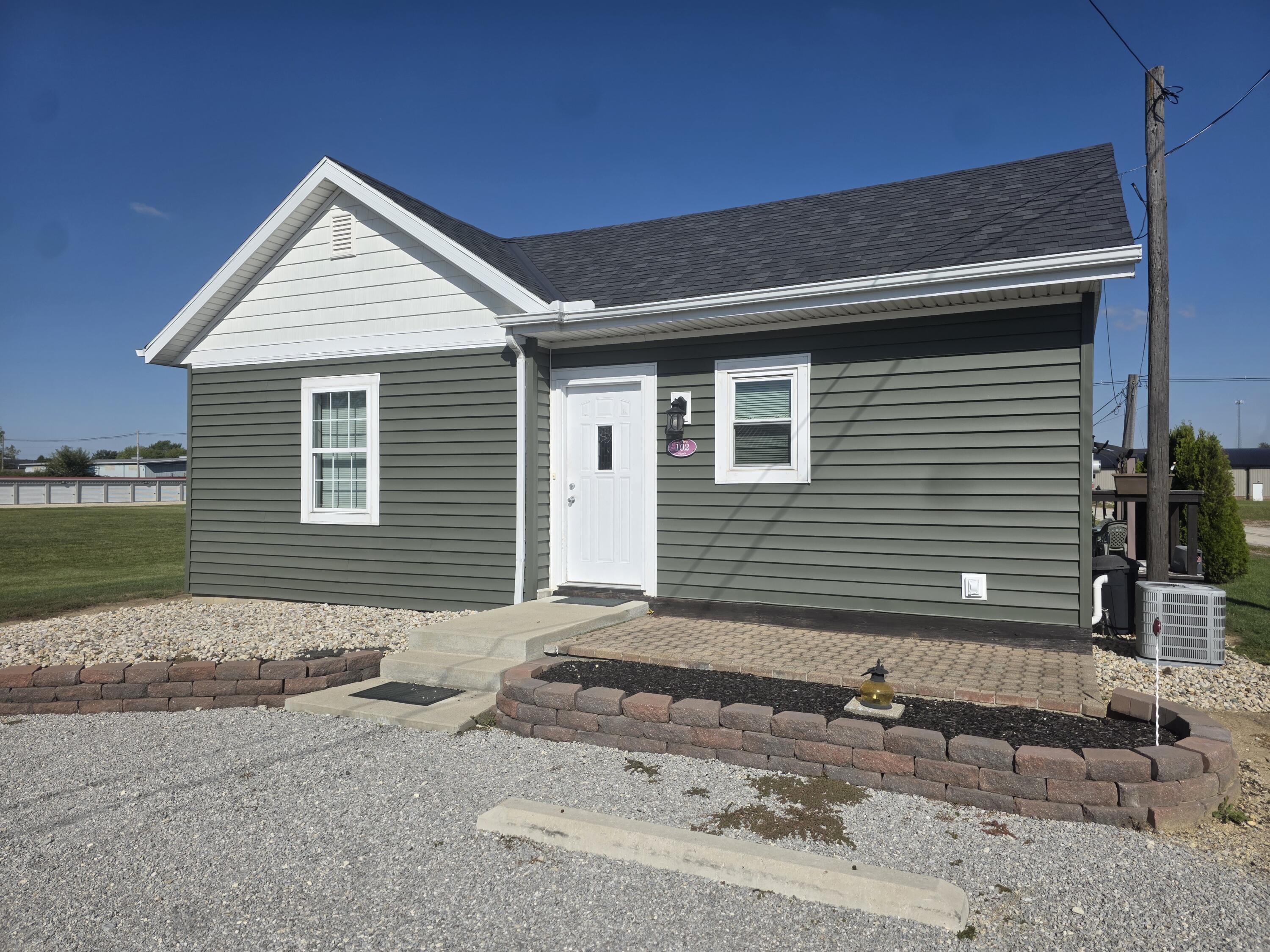 102 Wapak Street, Wapakoneta, Ohio 45895
