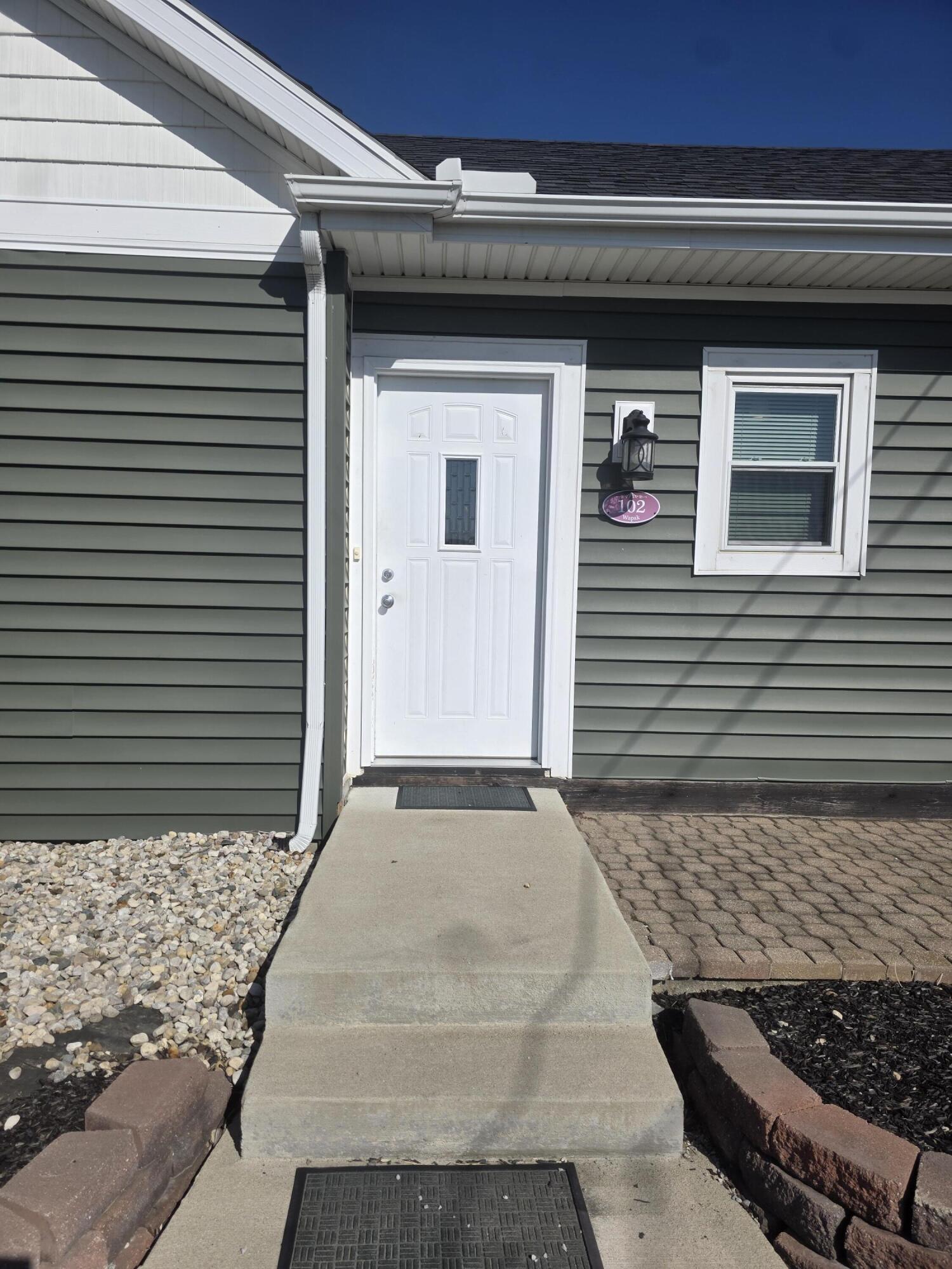 102 Wapak Street, Wapakoneta, Ohio 45895