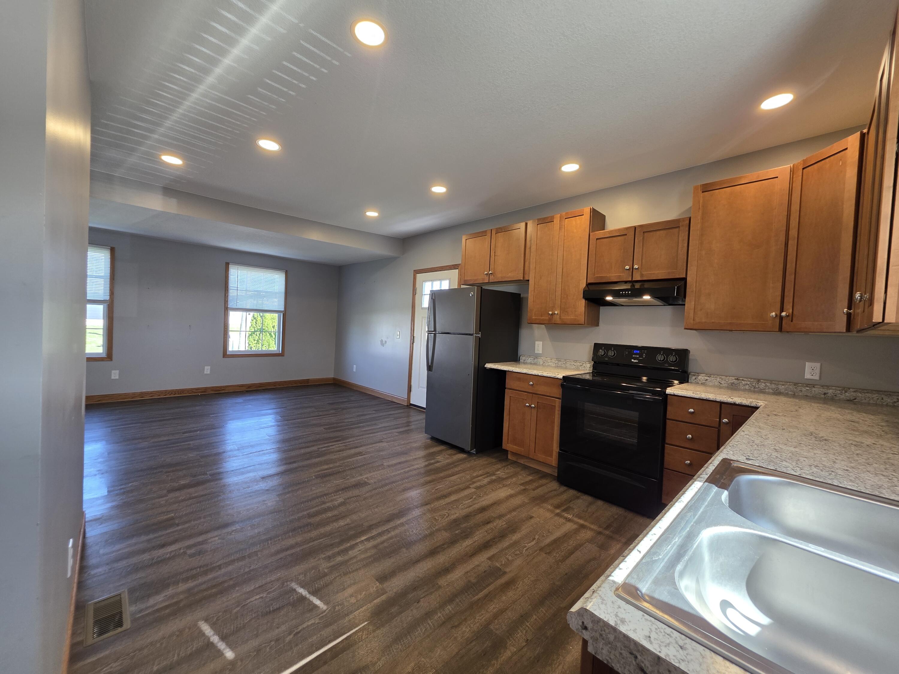 102 Wapak Street, Wapakoneta, Ohio 45895