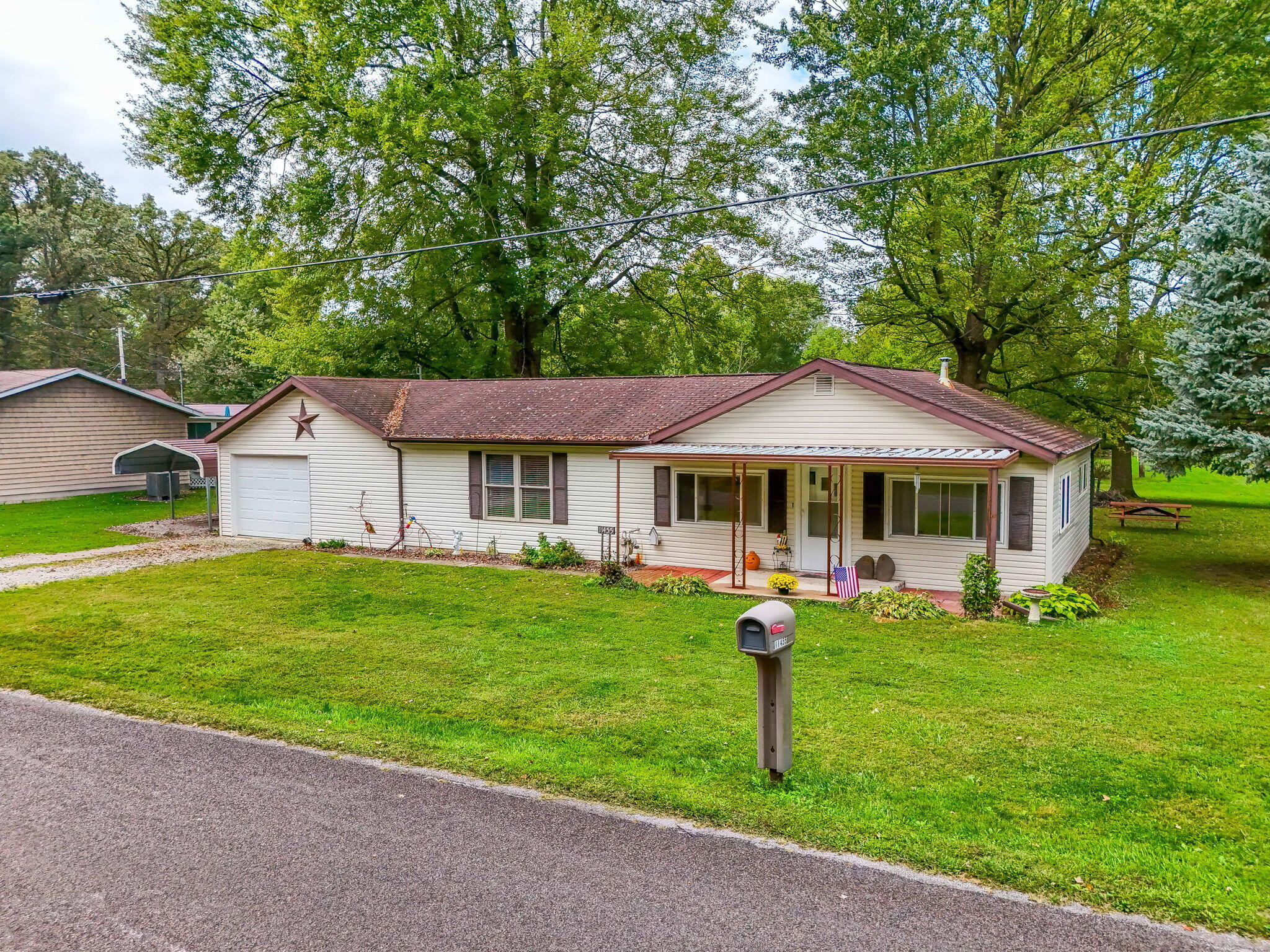 11455 Oak Street, Lakeview, Ohio 43331