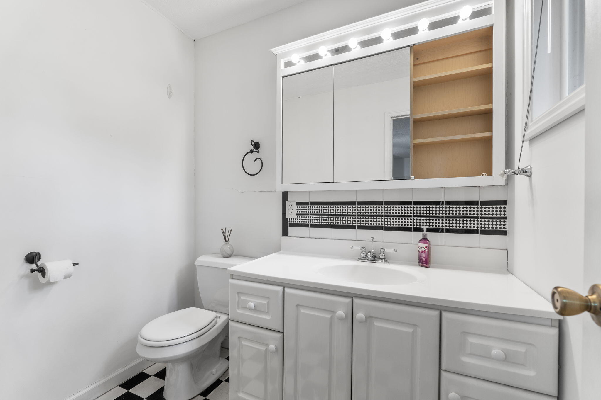 11455 Oak Street, Lakeview, Ohio 43331