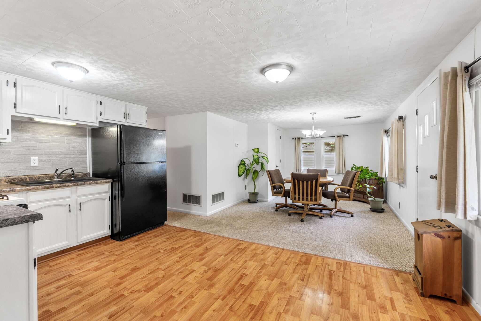 11455 Oak Street, Lakeview, Ohio 43331