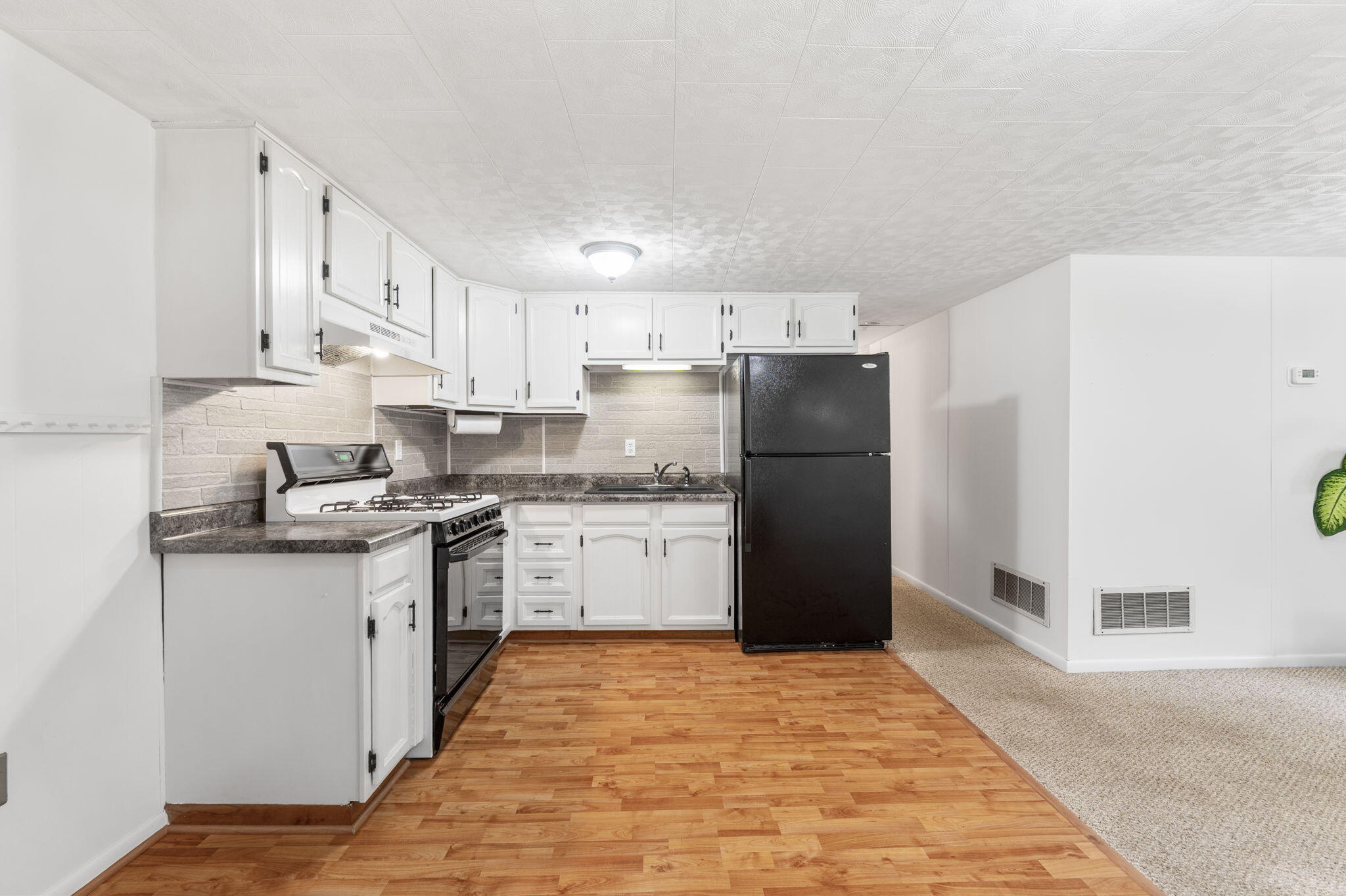 11455 Oak Street, Lakeview, Ohio 43331