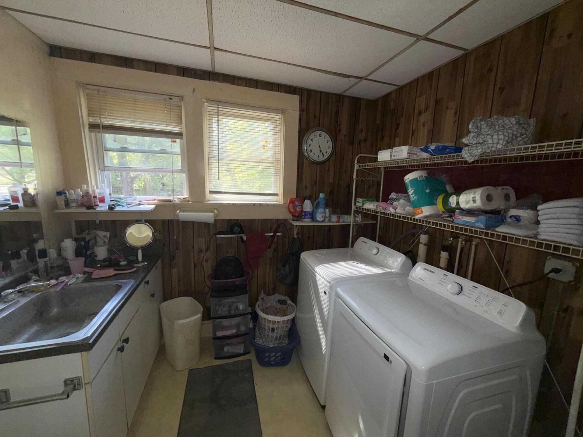 3587 Lower Valley Pike, Springfield, Ohio 45506