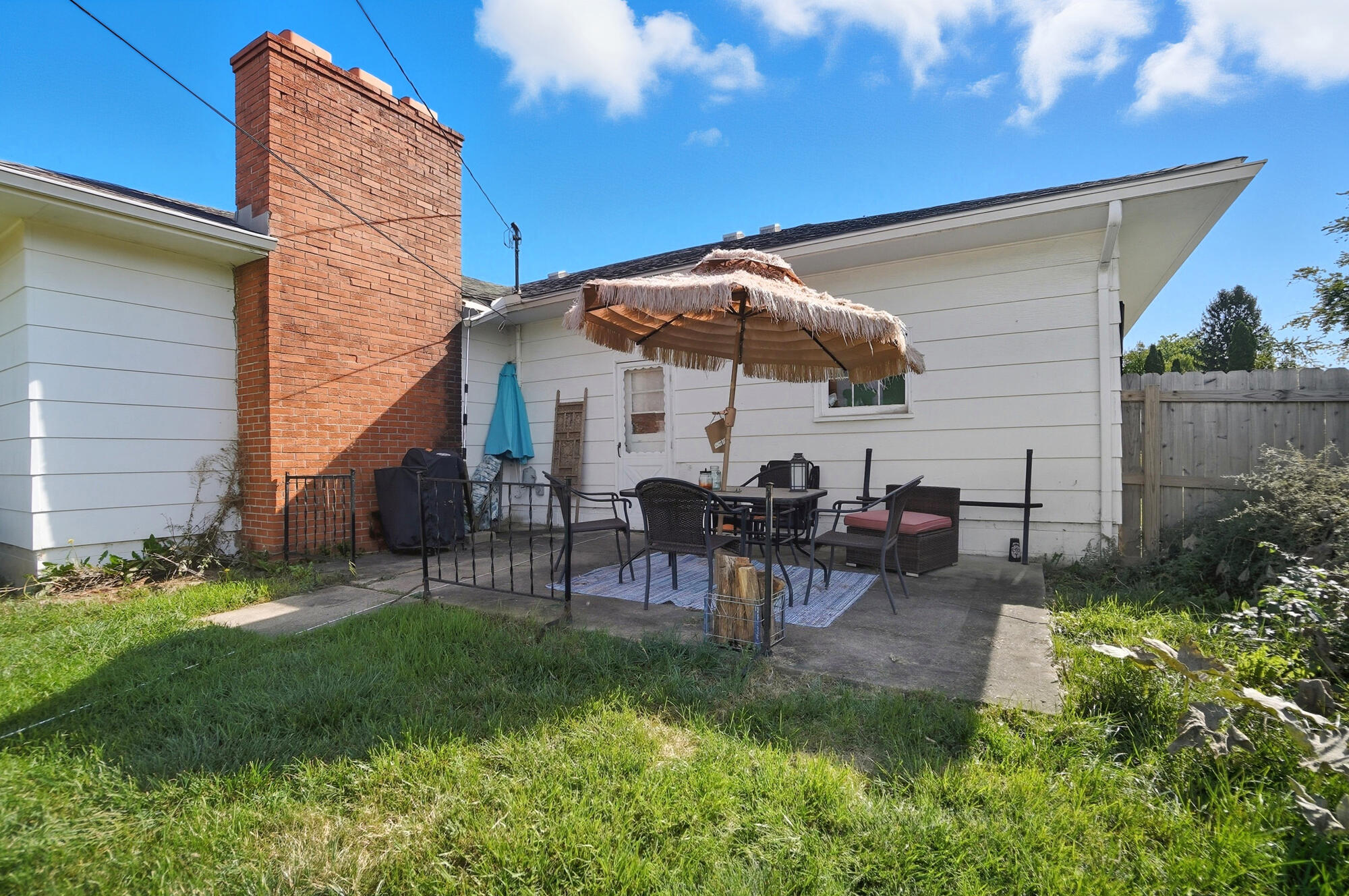 860 Amherst Drive, Urbana, Ohio 43078