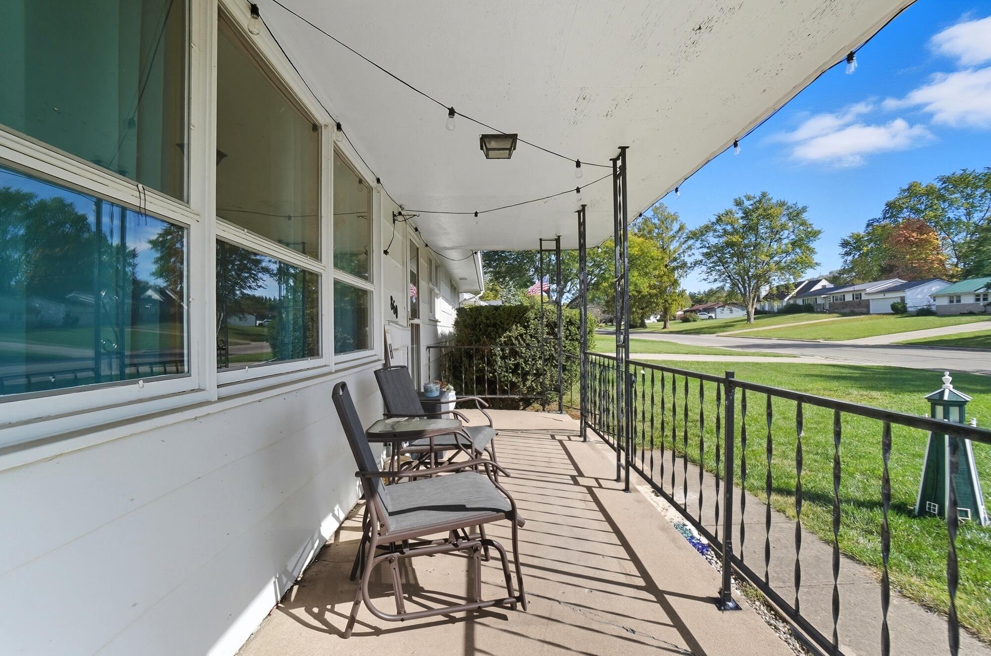 860 Amherst Drive, Urbana, Ohio 43078