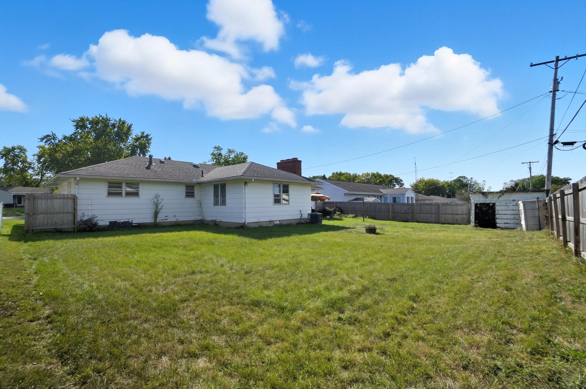 860 Amherst Drive, Urbana, Ohio 43078