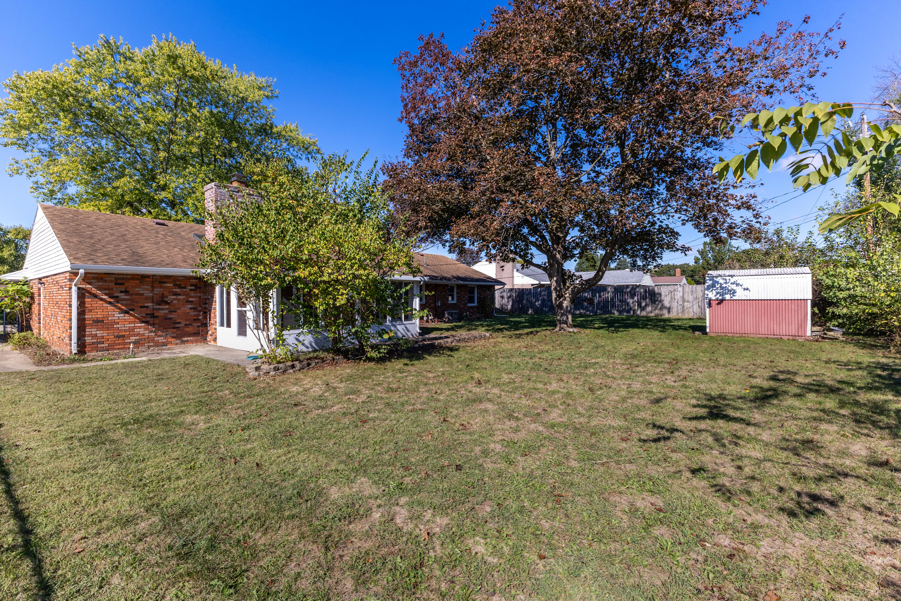 1075 Crestview Drive, Troy, Ohio 45373