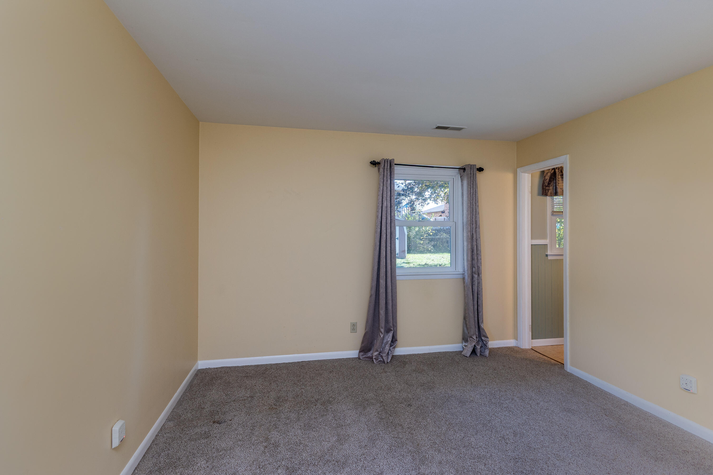 1075 Crestview Drive, Troy, Ohio 45373