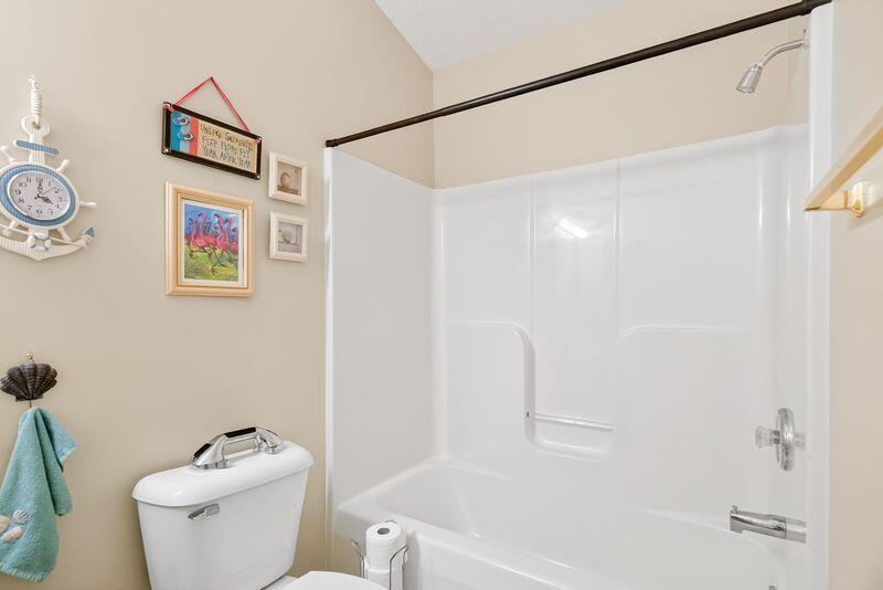 910 Cambridge, Troy, Ohio 45373