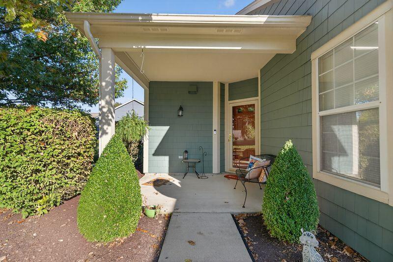 910 Cambridge, Troy, Ohio 45373