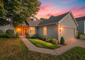 910 Cambridge, Troy, Ohio 45373, 2 Bedrooms Bedrooms, ,2 BathroomsBathrooms,Residential,For Sale,Cambridge,1042004