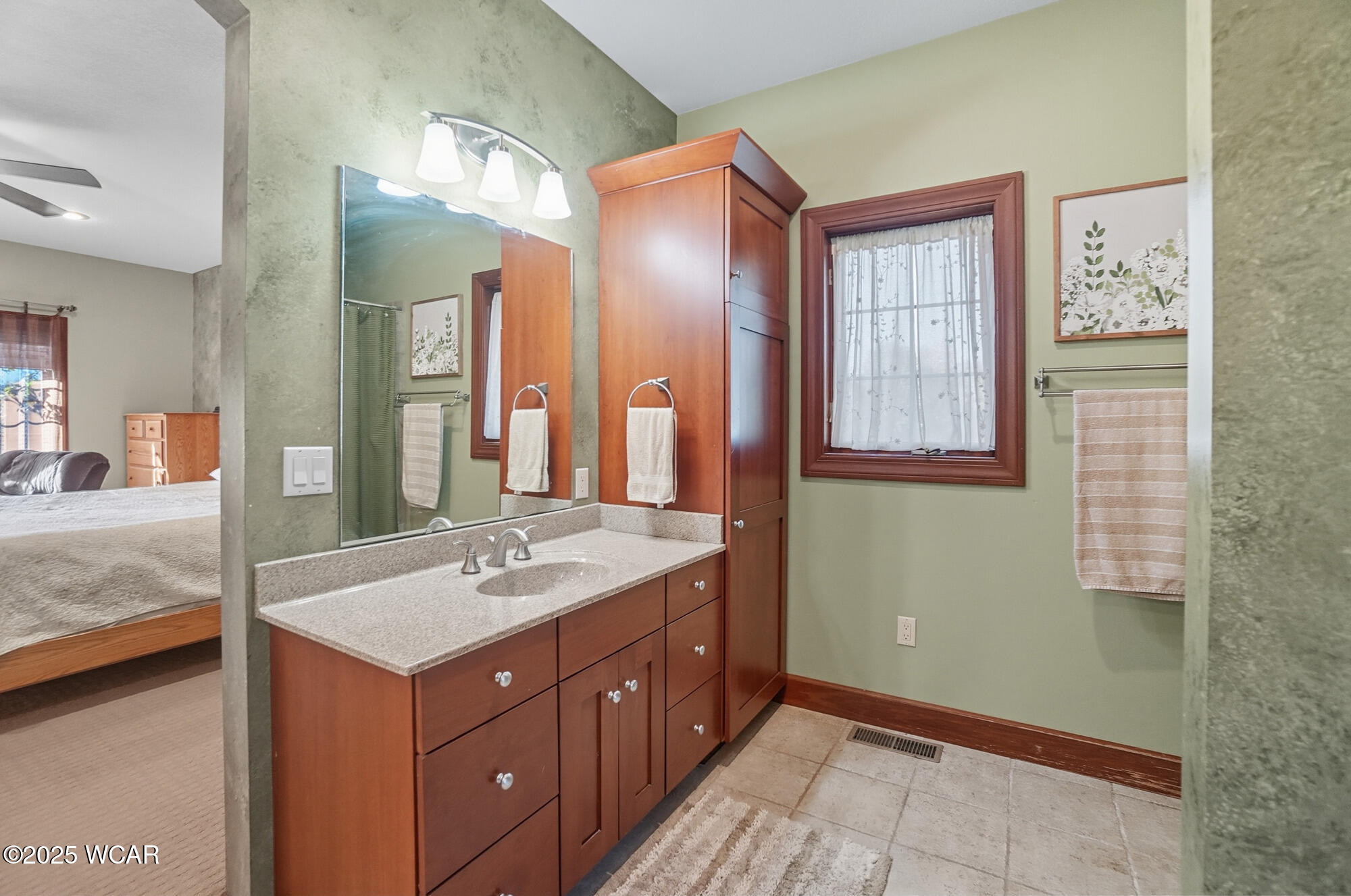 4650 Ada Road, Lima, Ohio