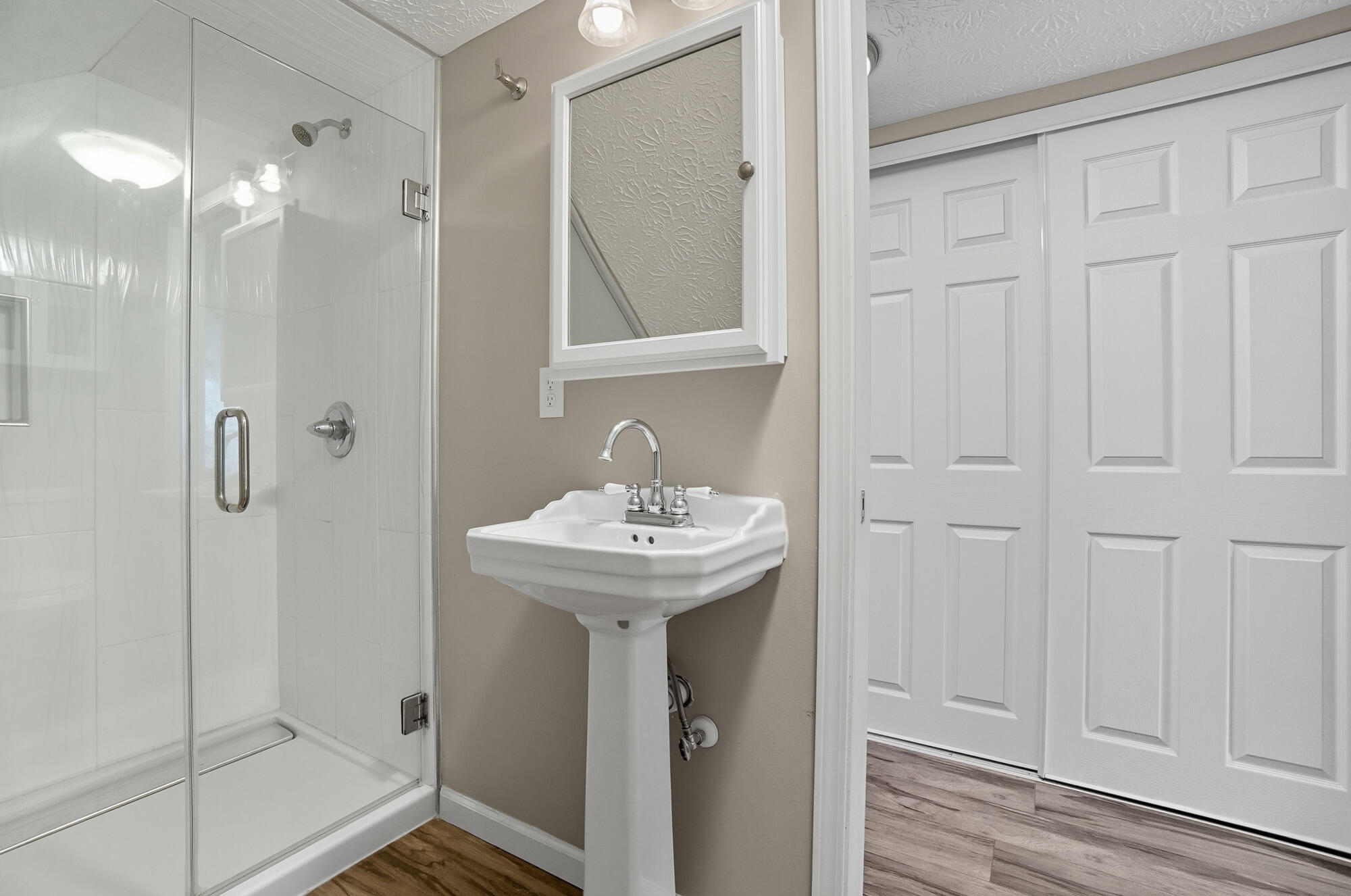 1126 Piedmont Road, Columbus, Ohio 43224