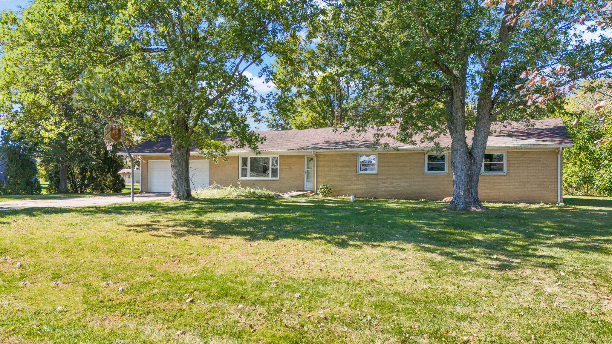 5834 Lake Avenue, Greenville, Ohio 45331