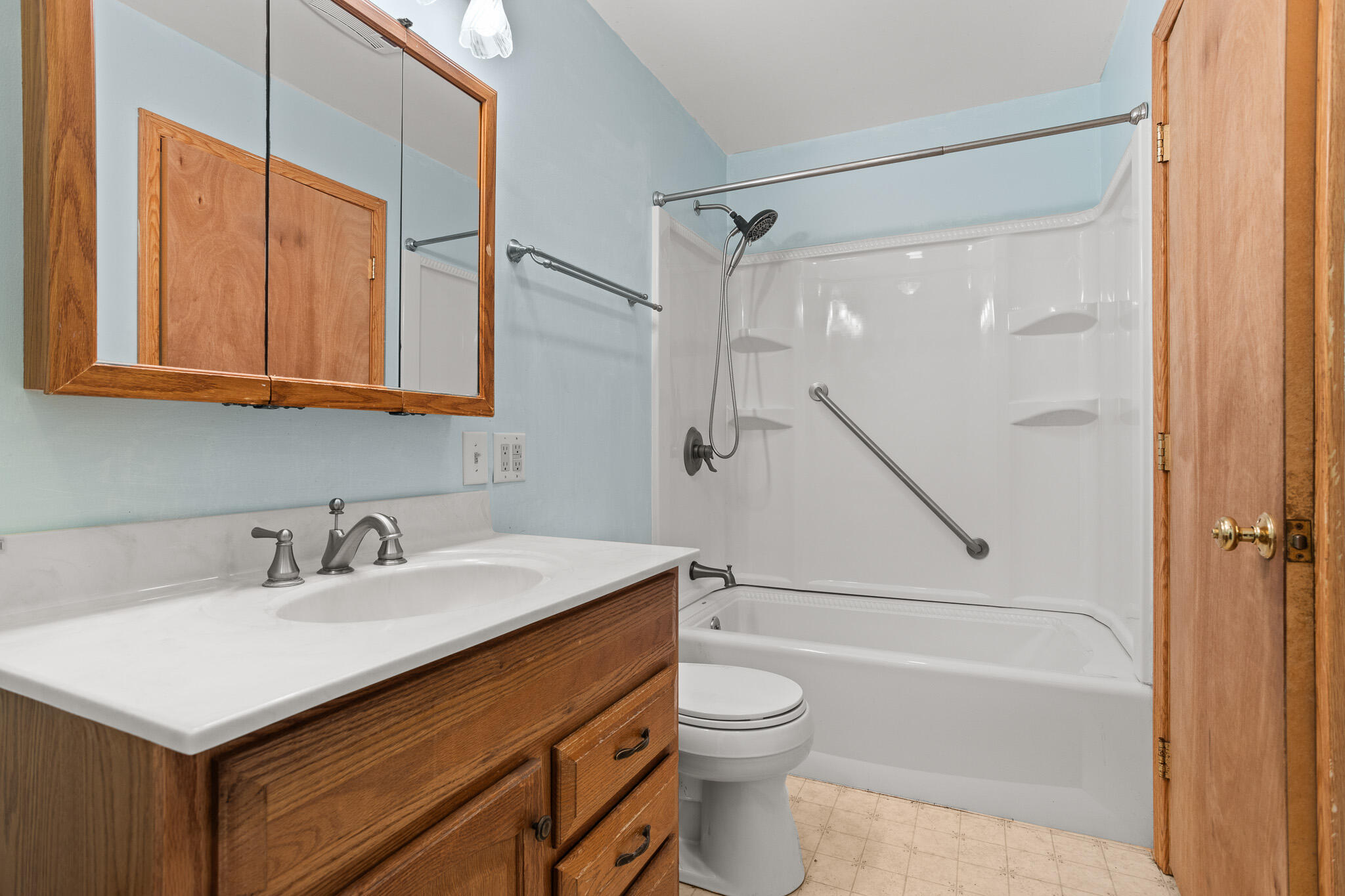 5834 Lake Avenue, Greenville, Ohio 45331