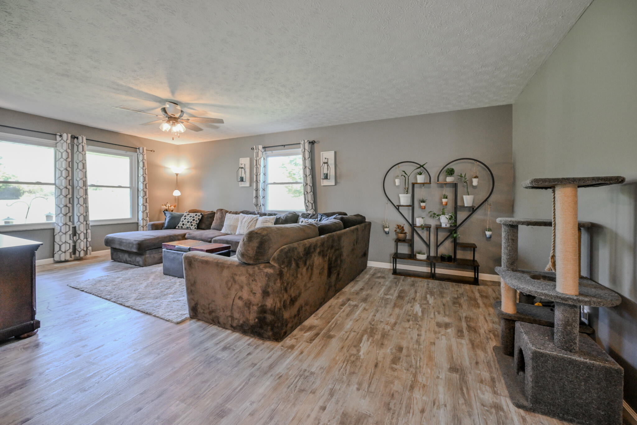 5763 Twitchell Road, Springfield, Ohio 45502