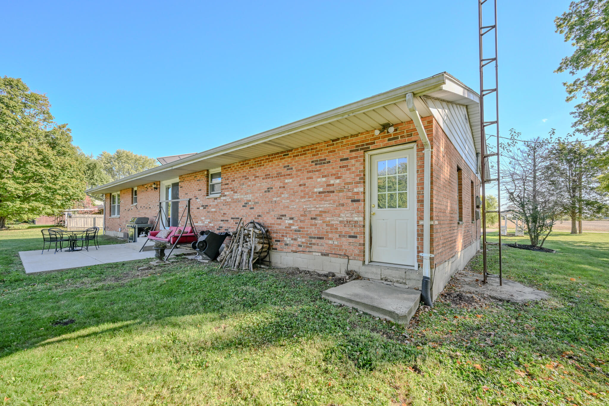 5763 Twitchell Road, Springfield, Ohio 45502