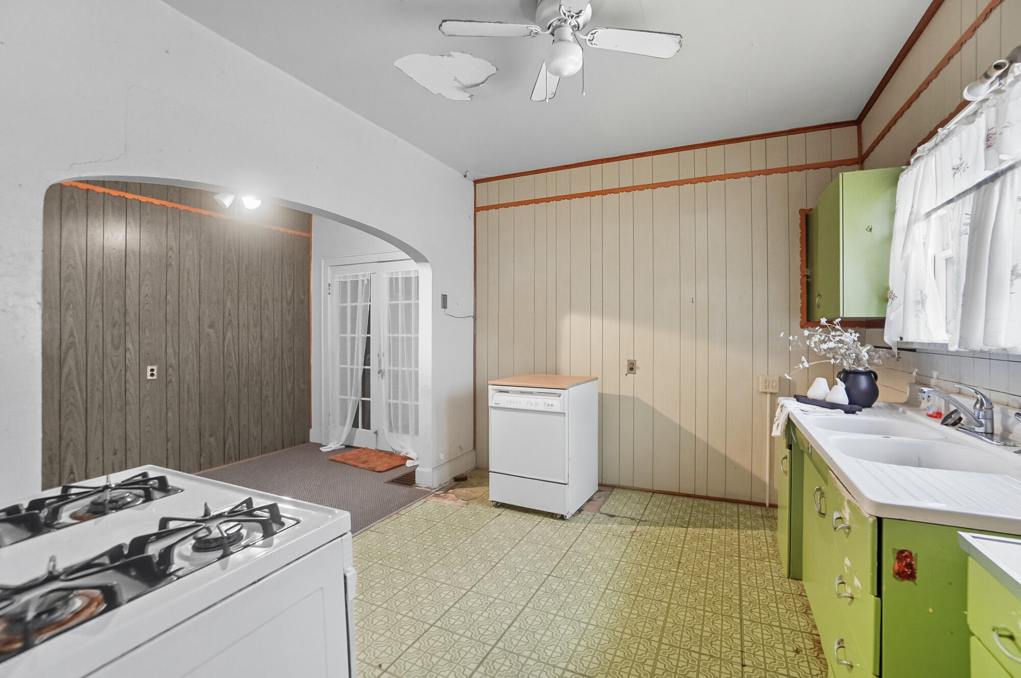 525 Light Street, Springfield, Ohio 45506