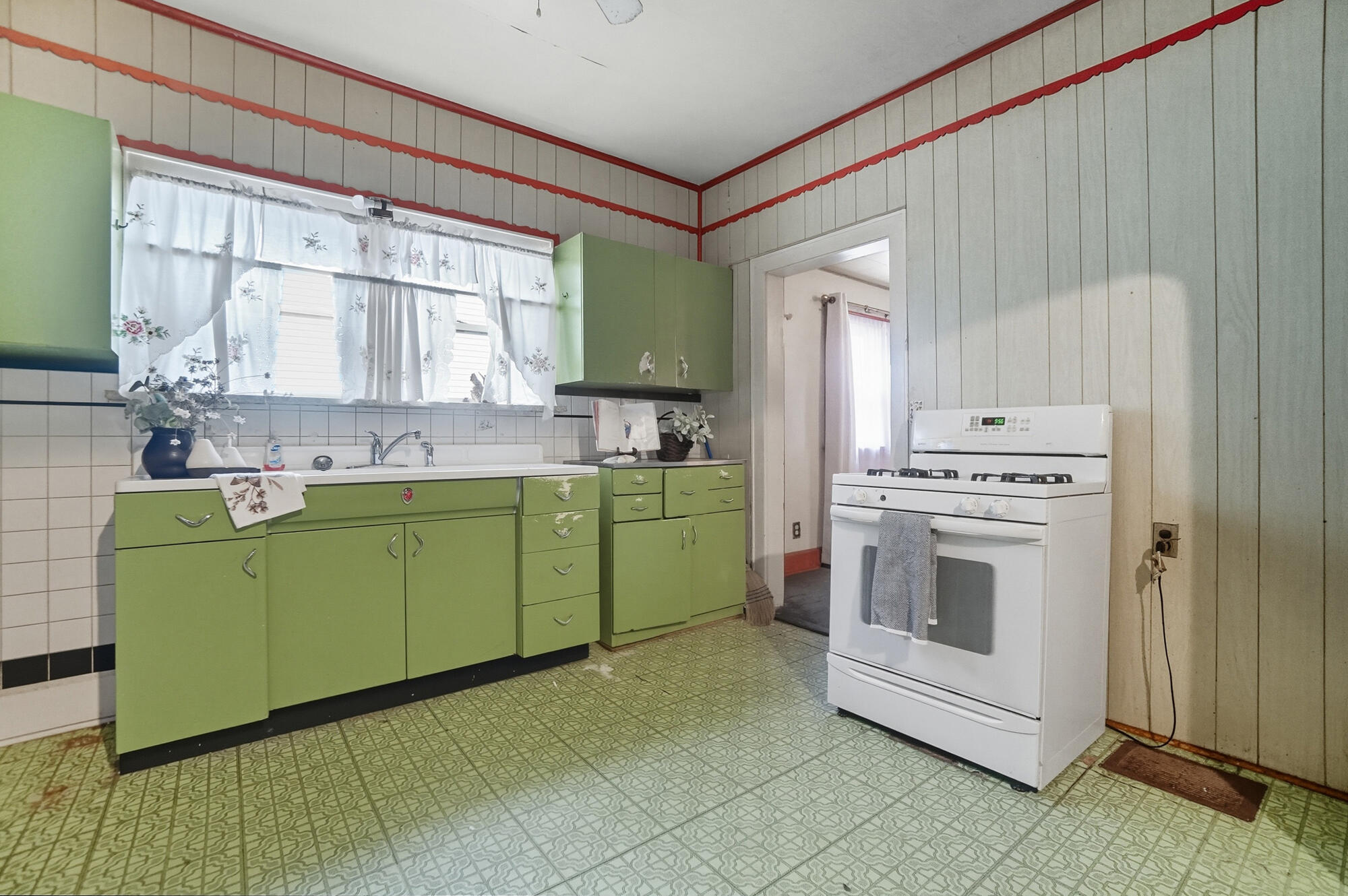 525 Light Street, Springfield, Ohio 45506