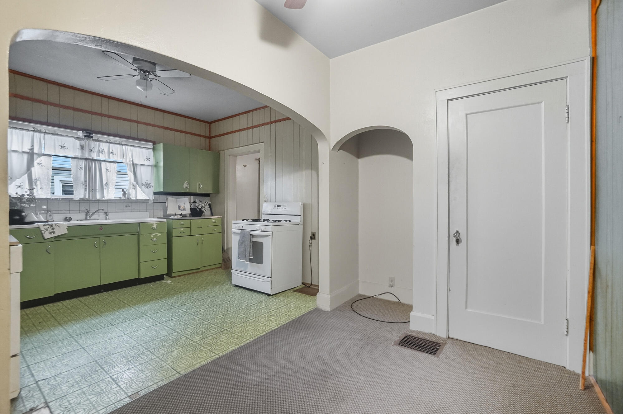 525 Light Street, Springfield, Ohio 45506