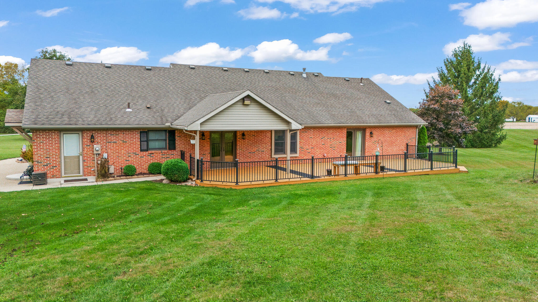 12490 Stafford Road, New Carlisle, Ohio 45344