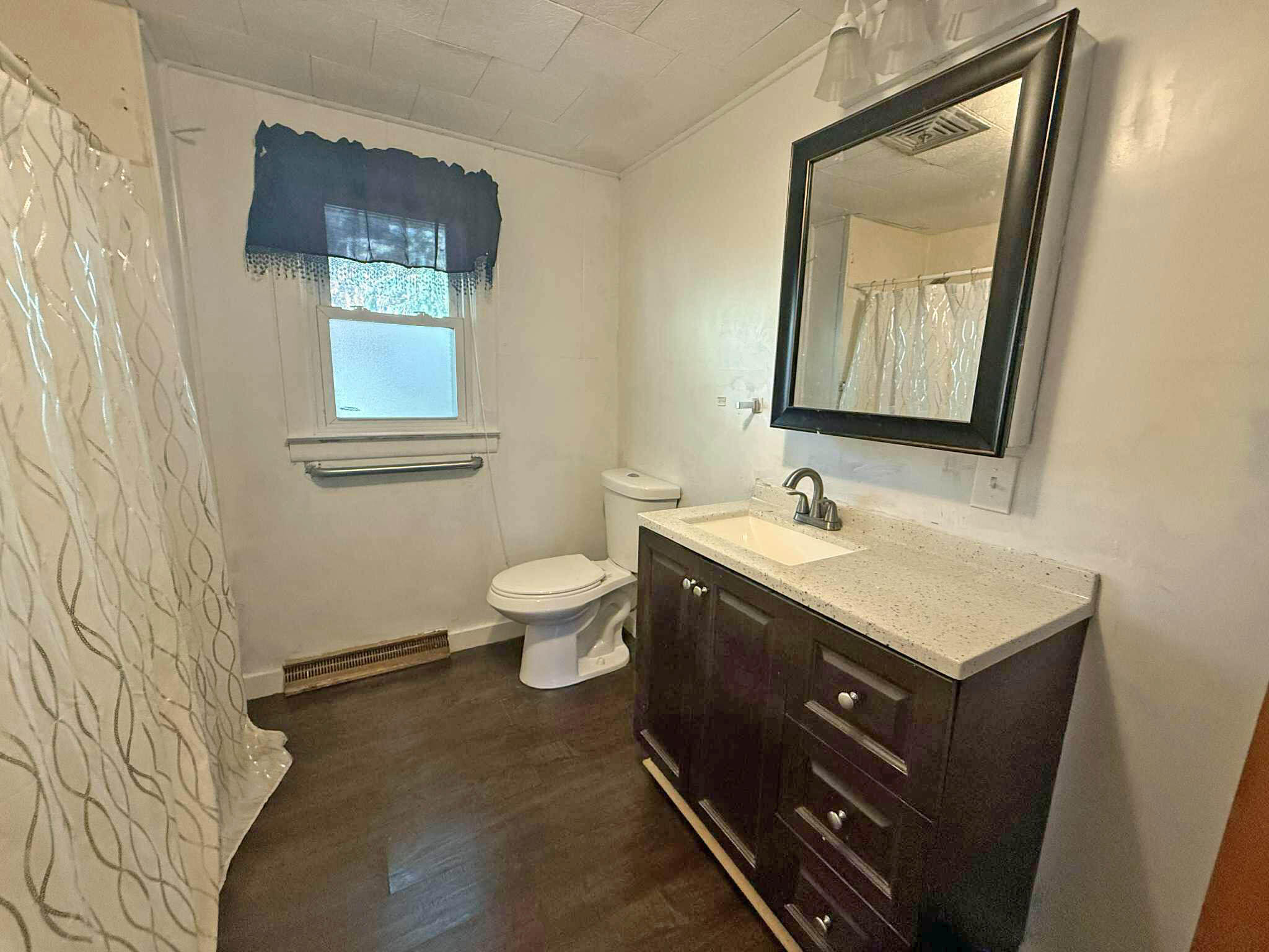 1206 Echo Lake Drive, Piqua, Ohio 45356