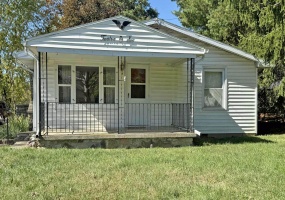 1206 Echo Lake Drive, Piqua, Ohio 45356, 3 Bedrooms Bedrooms, ,1 BathroomBathrooms,Residential,For Sale,Echo Lake,1042019