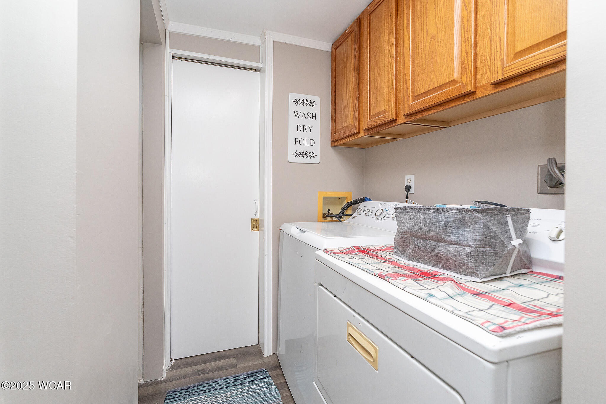 1203 Chateau Court, Findlay, Ohio