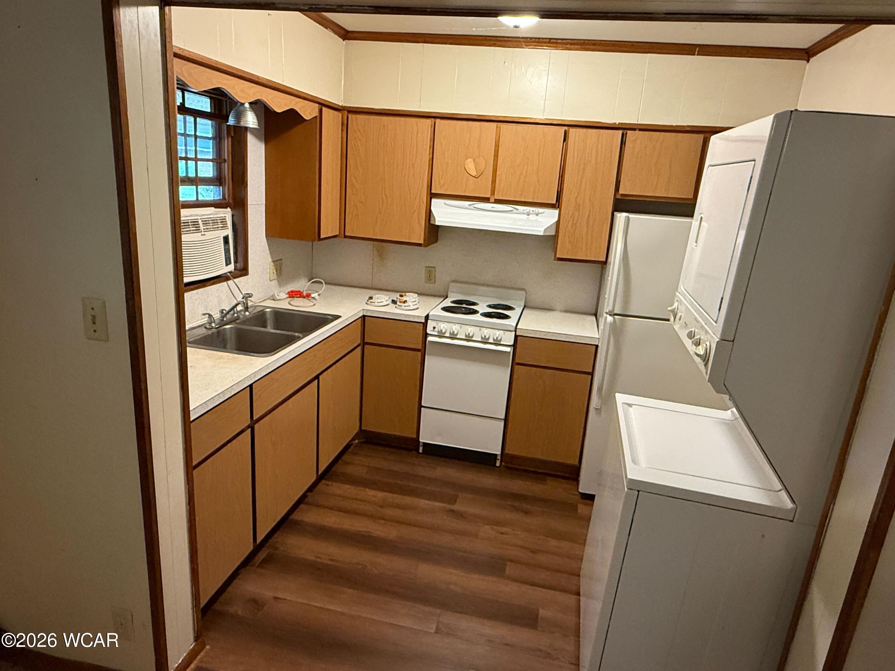 211 Main Street, Ada, Ohio