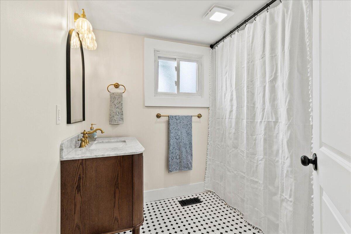 728 Oakland Street, Urbana, Ohio 43078