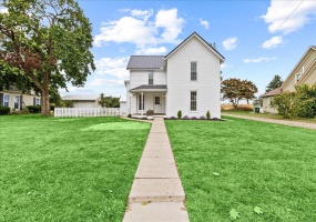 728 Oakland Street, Urbana, Ohio 43078, 3 Bedrooms Bedrooms, ,2 BathroomsBathrooms,Residential,For Sale,Oakland,1042025