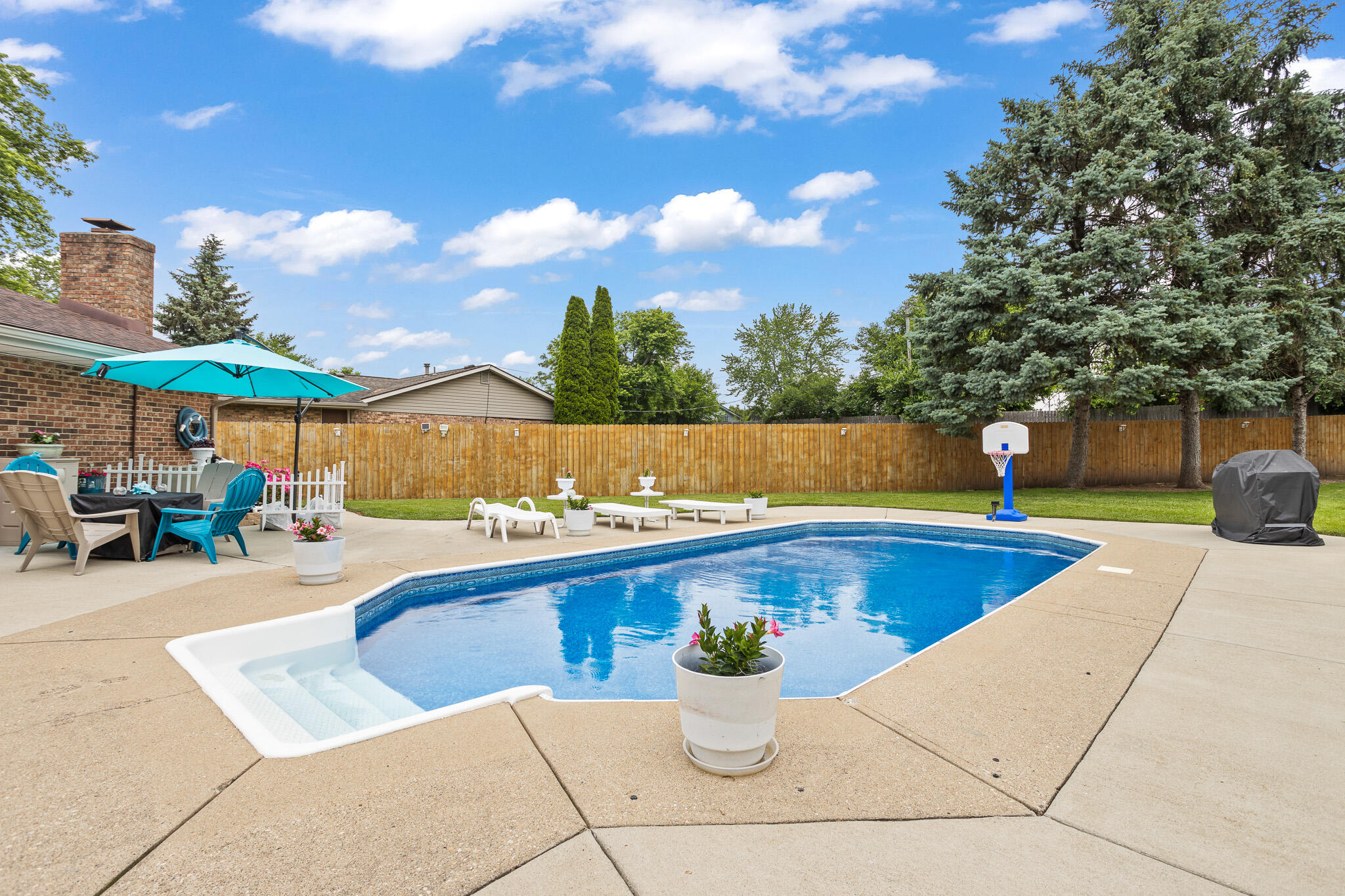 5580 Clagston Court, Huber Heights, Ohio 45424