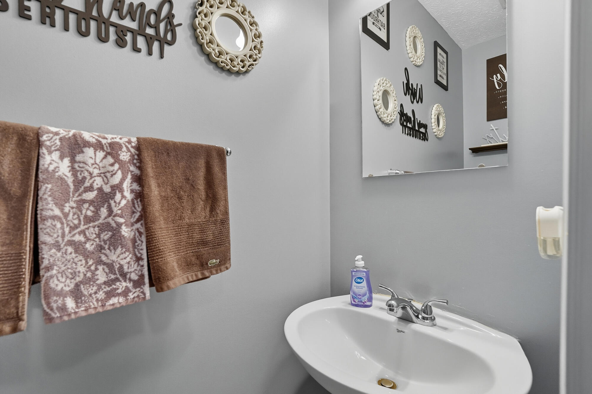 2290 Murphy Lane, Troy, Ohio 45373