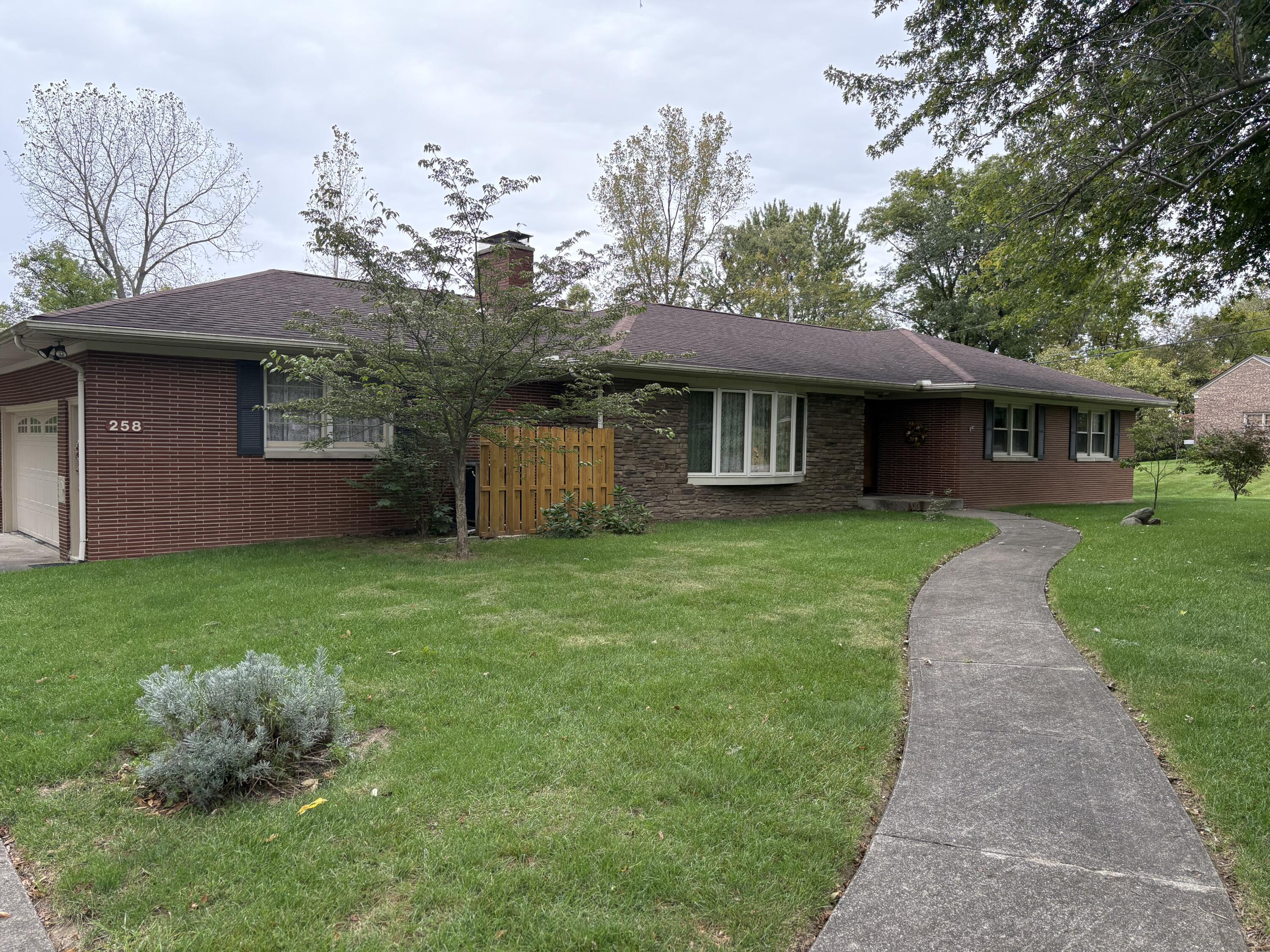 258 Forest Drive, Springfield, Ohio 45505