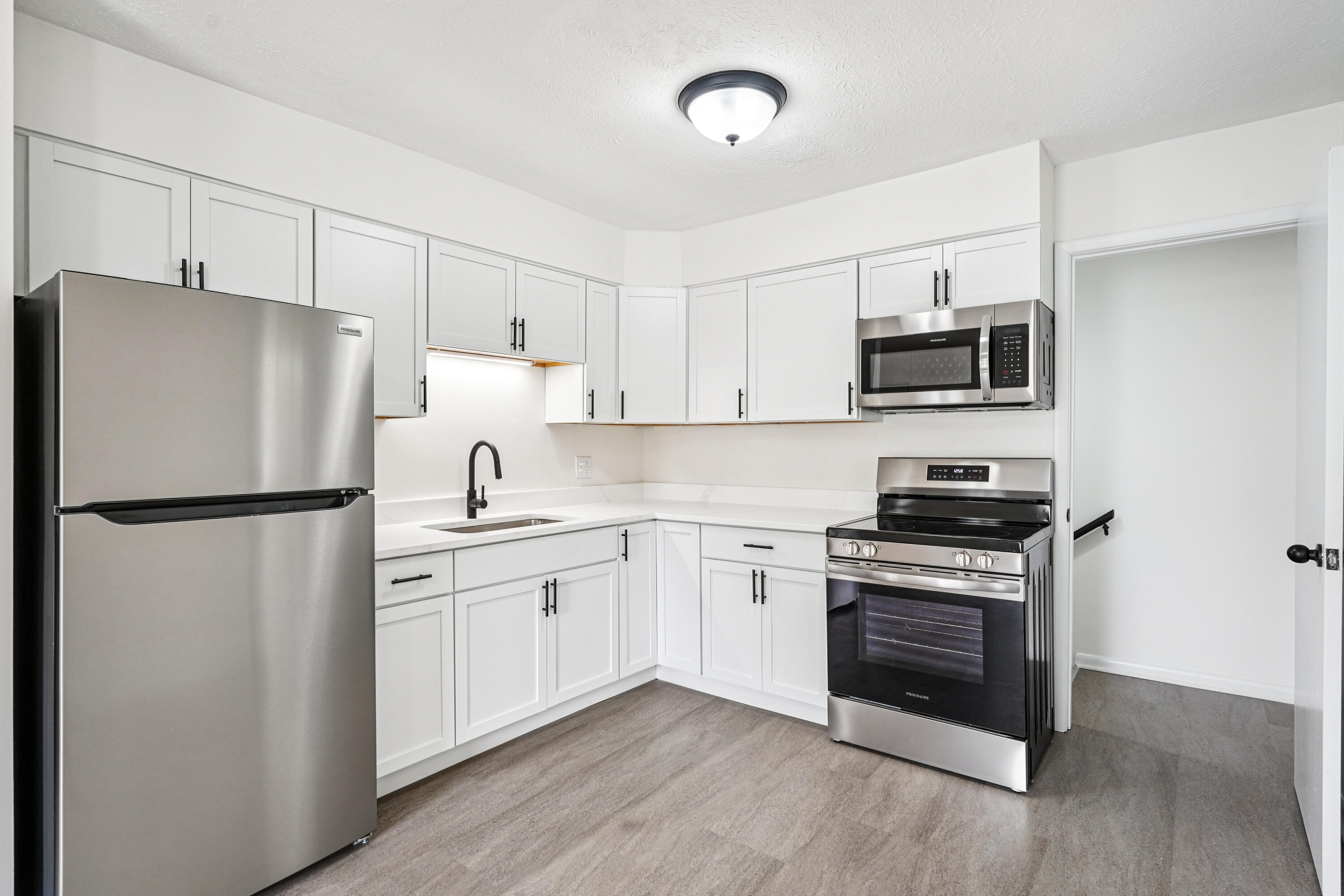 1316 Cedarview Drive, Springfield, Ohio 45503