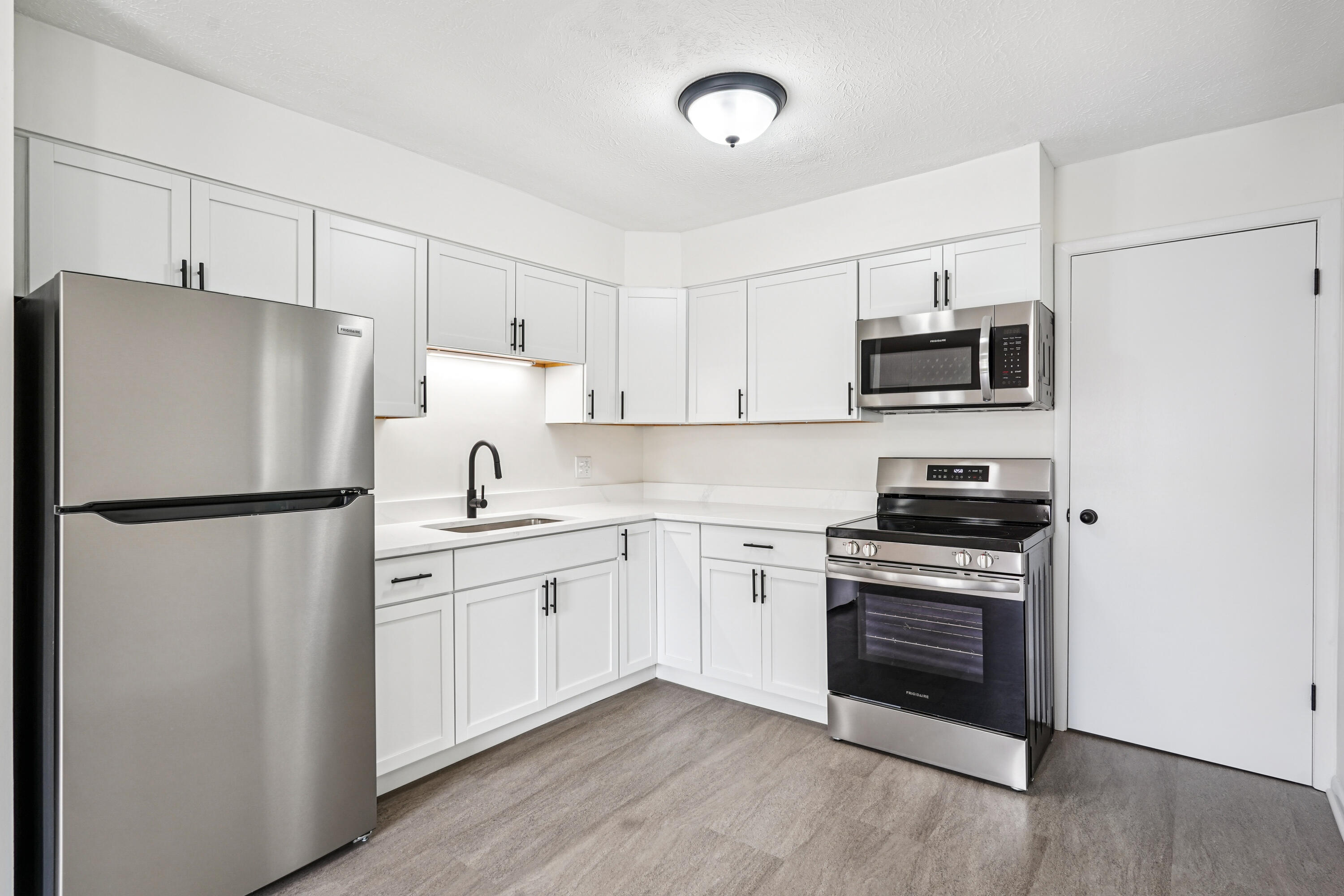 1316 Cedarview Drive, Springfield, Ohio 45503