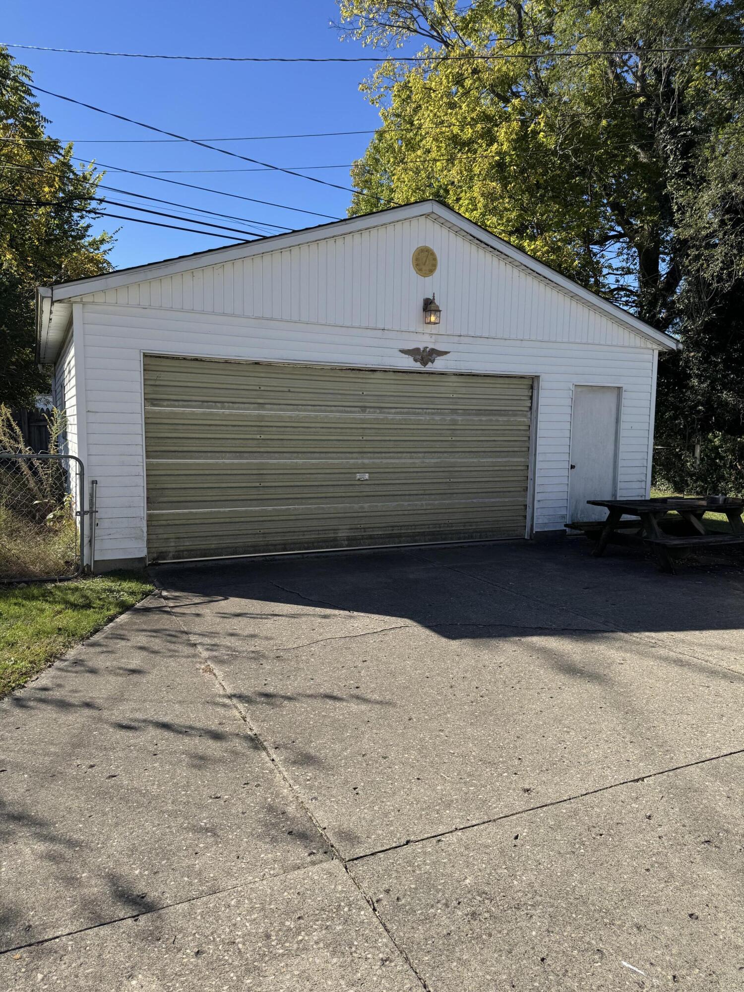 115 Home Road, Springfield, Ohio 45504