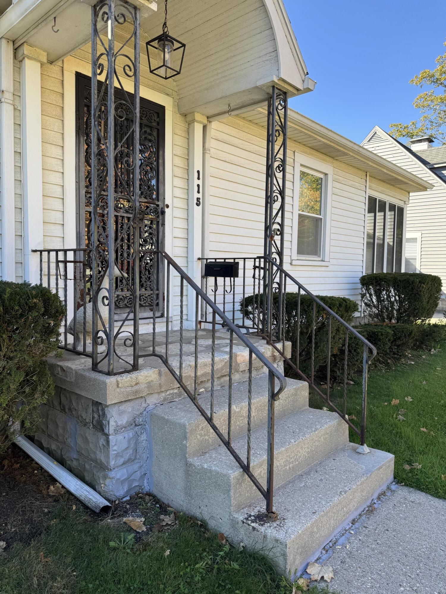 115 Home Road, Springfield, Ohio 45504