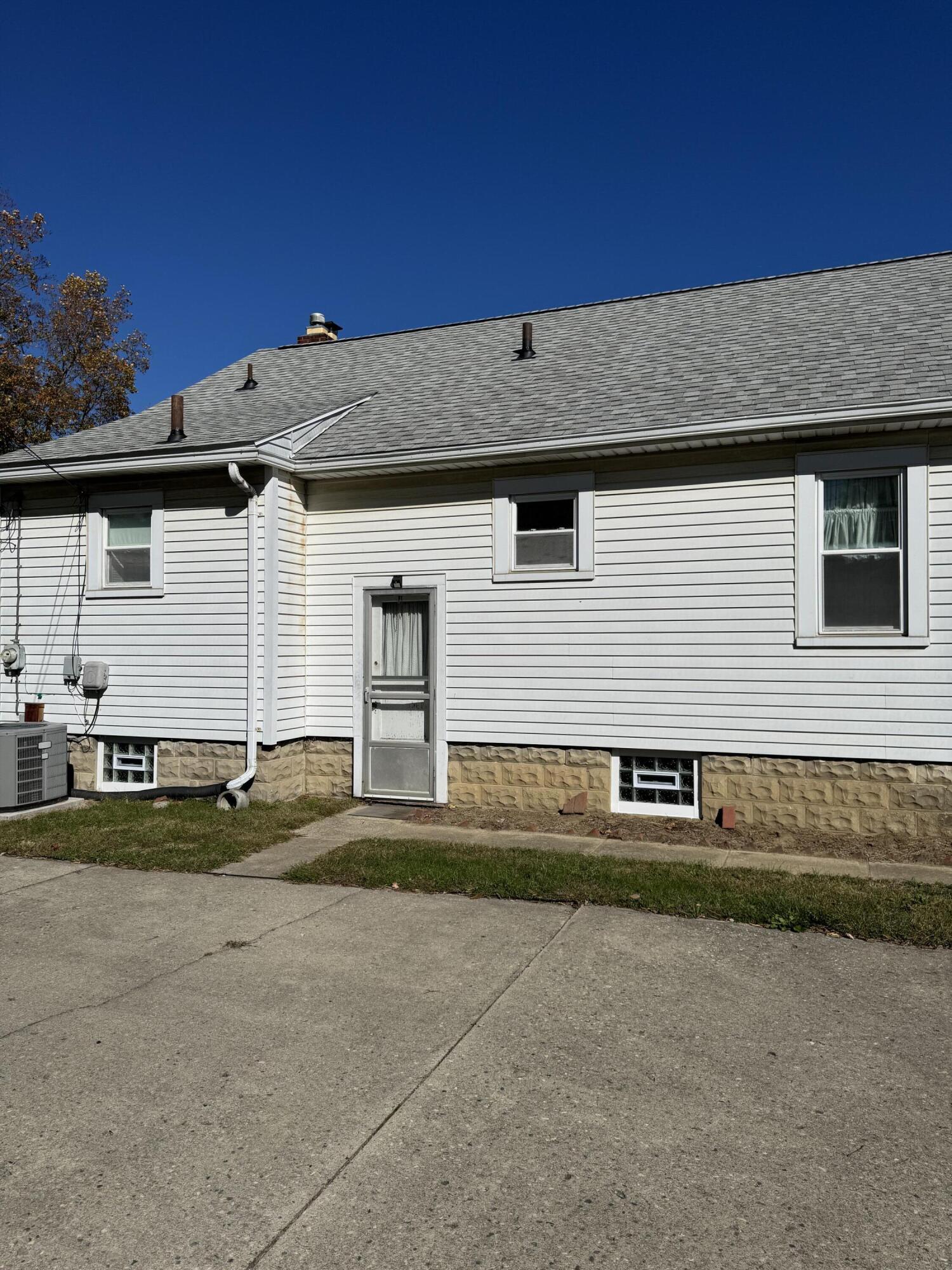 115 Home Road, Springfield, Ohio 45504